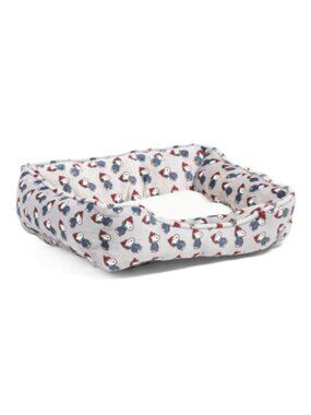 NWT PEANUTS Printed Winter Holiday Plush Cuddler Pet Bed